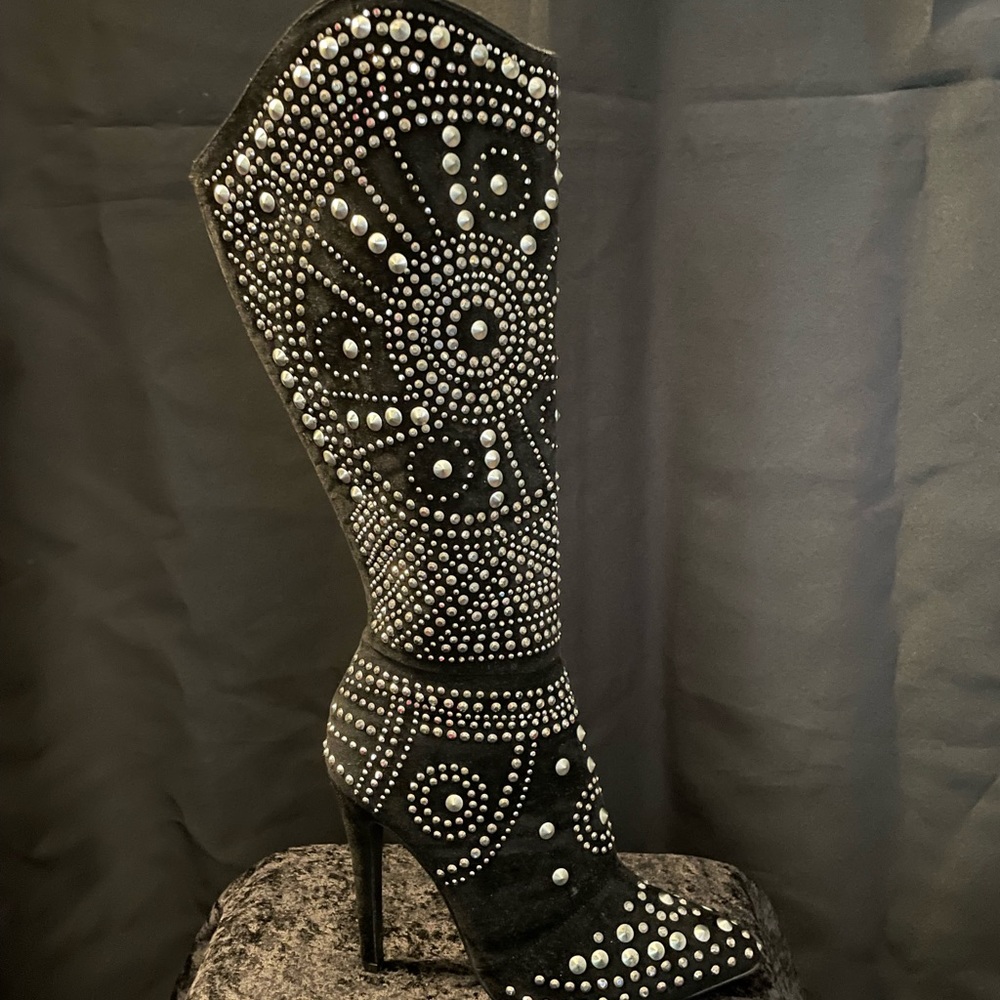 Studded heeled boot